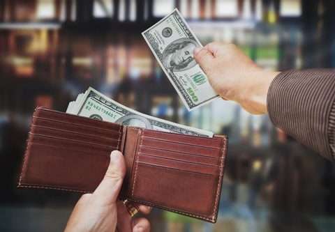 Consejos para gastar con inteligencia 5 cosas en las que gastamos demasiado dinero